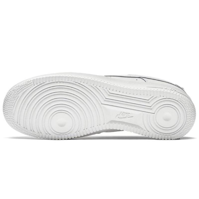 [Custom The man's coffee is dyed with the letter