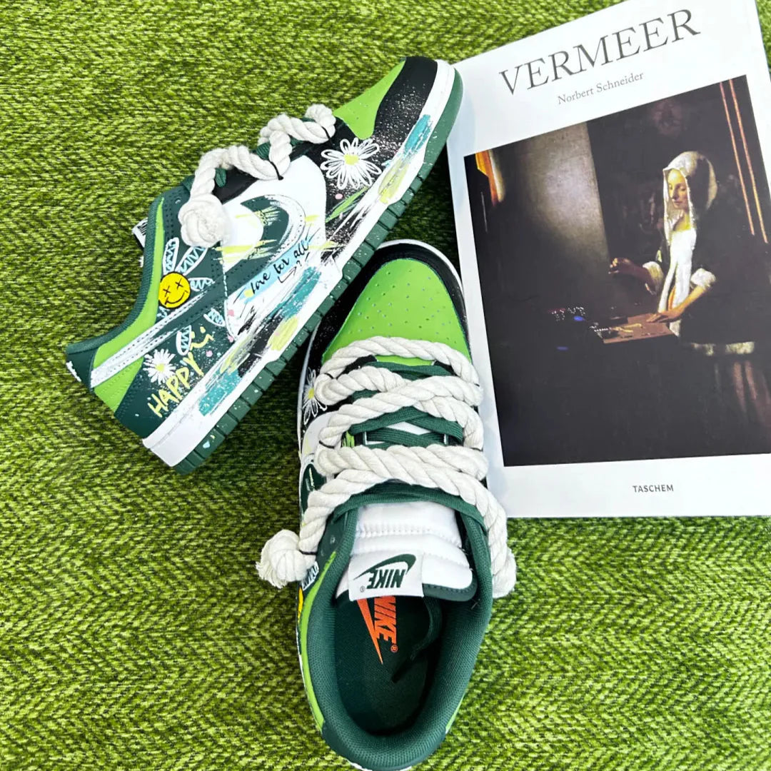 Daisy Shadow - Custom Skateboarding Dunk Unisex