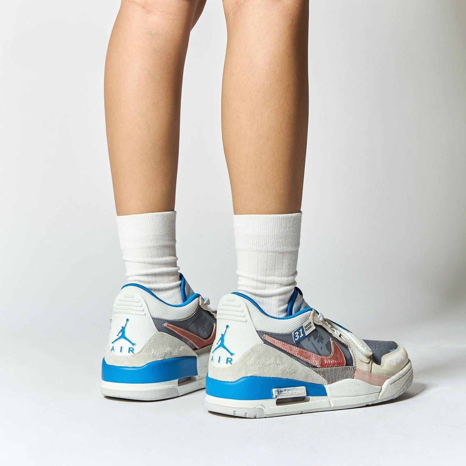 Spread Wings - Men's Jordan Legacy 312 Custom