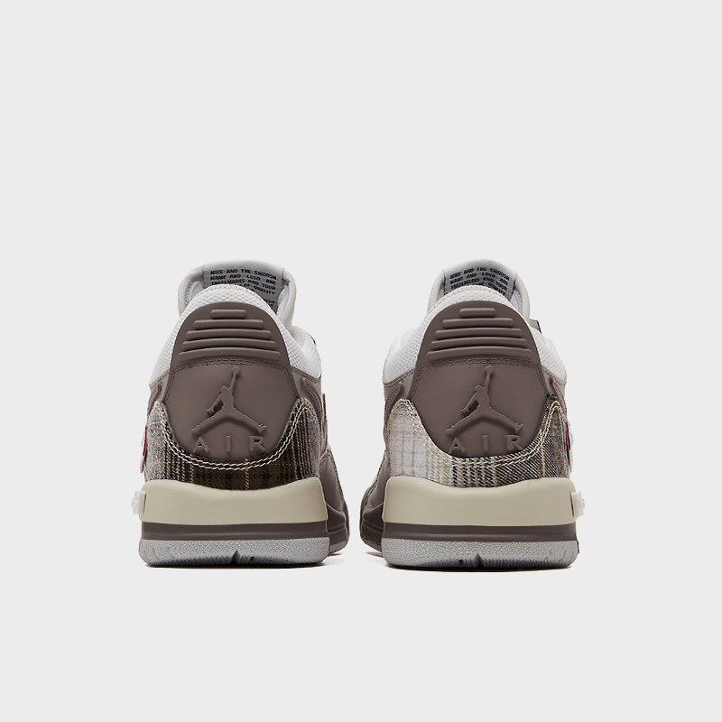 Winter Romance - Women's Jordan Legacy 312 Custom