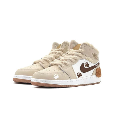 [Custom Warm Winter - Bear Cub Footprints] Jordan Air Jordan 1 High Top Female Skateboarding Shoes Khaki Color