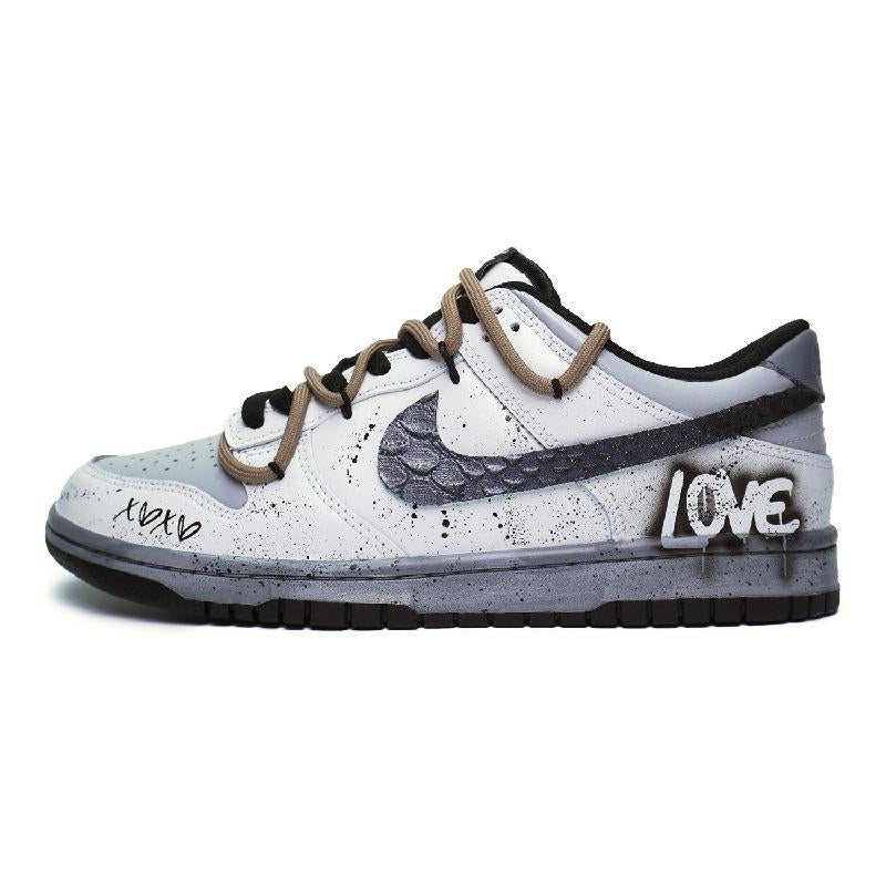 [Custom Snake Skin LOVE]  Dunk Skateboarding Shoes Women's Low-top Grey/black