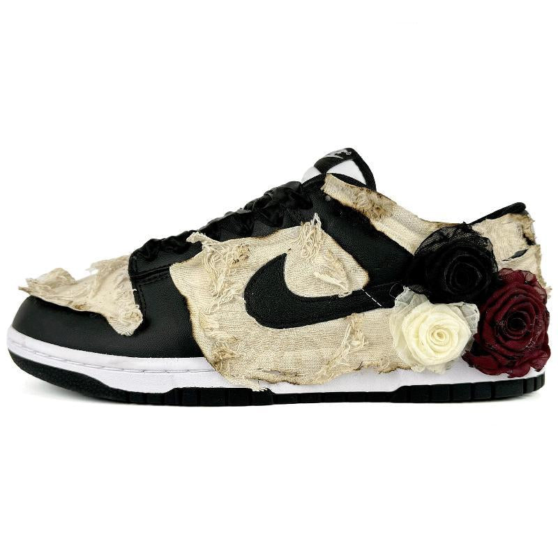 [Custom Roses in No Person's Land]  Dunk Skateboarding Shoes Women's