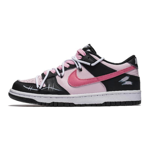[Custom Strawberry Mafia]  Dunk Skateboarding Shoes Women's Low-top Black/pink