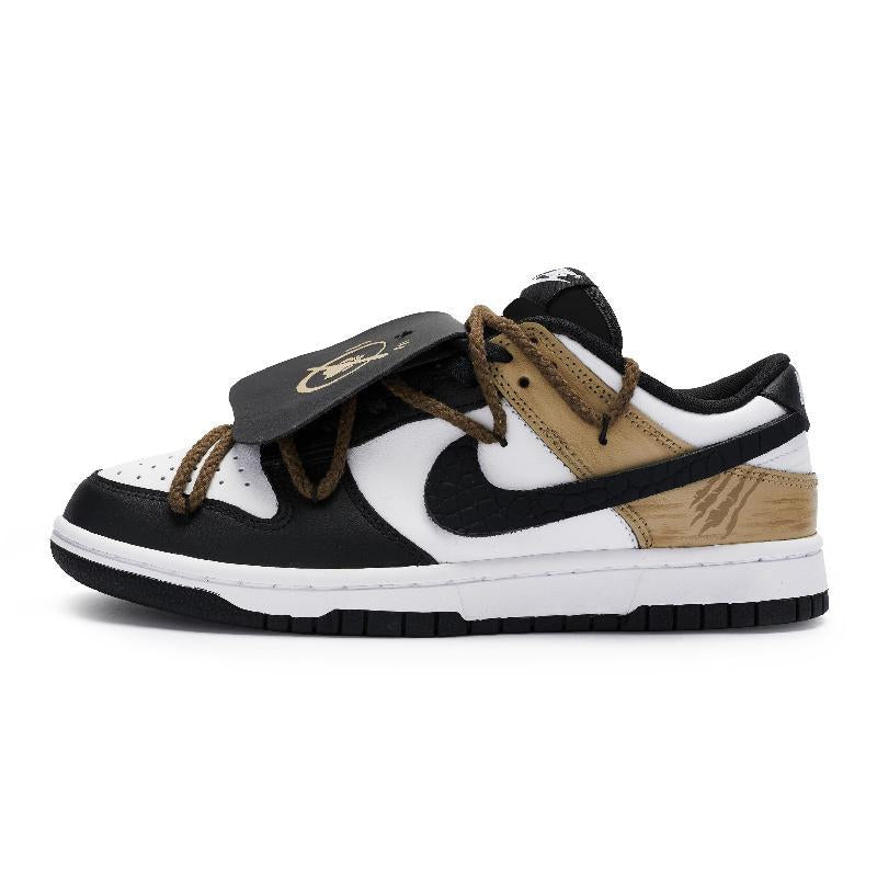 [Custom Wolfe Smile Warrior]  Dunk Skateboarding Shoes Unisex Low-top Brown