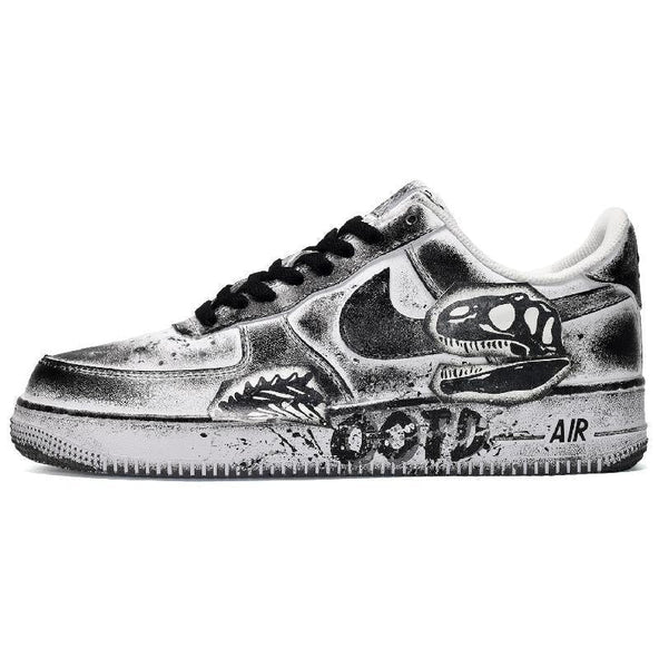 [Custom The male style features a black and white dragon spine]  Air Force 1 Skateboarding Shoes Men Low-top Black/White