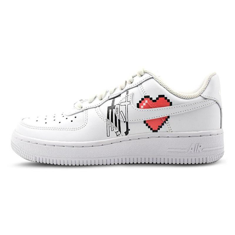 [Custom Women's pink heart-shaped QD]  Air Force 1 Skateboarding Shoes Women's Low-top White/powder