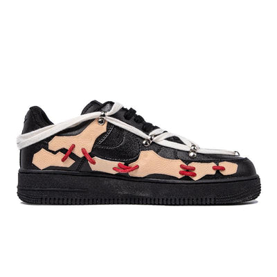 [Custom The female toe bones are deconstructed in black, red and beige]  Air Force 1 Skateboarding Shoes Women's Low-top Black/beige/red