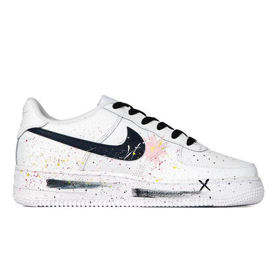 [Custom Women's spray-painted attitude sneakers in white]  Air Force 1 Skateboarding Shoes Women's