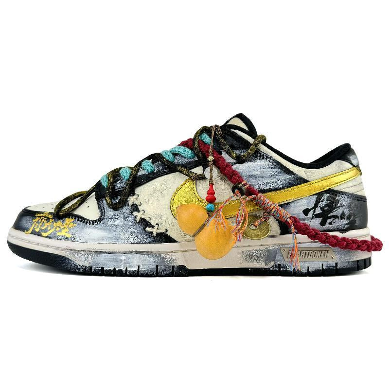 [Custom The Great Sage returns]  Dunk Skateboarding Shoes Unisex Low-top White