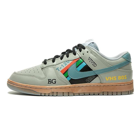 [Custom Men's striped cyan grey]  Dunk Skateboarding Shoes Men Low-top Dark Gray