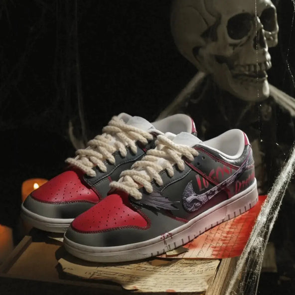 [Custom Male Halloween vampire]  Dunk Skateboarding Shoes Men Low-top Black/Red