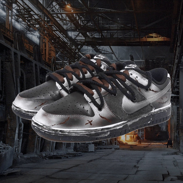 [Custom The smiling with a sticker]  Dunk Skateboarding Shoes Men