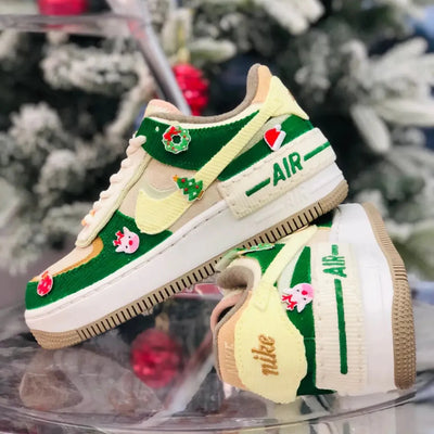 [Custom Women's patch Christmas QD]  Air Force 1 Skateboarding Shoes Women's