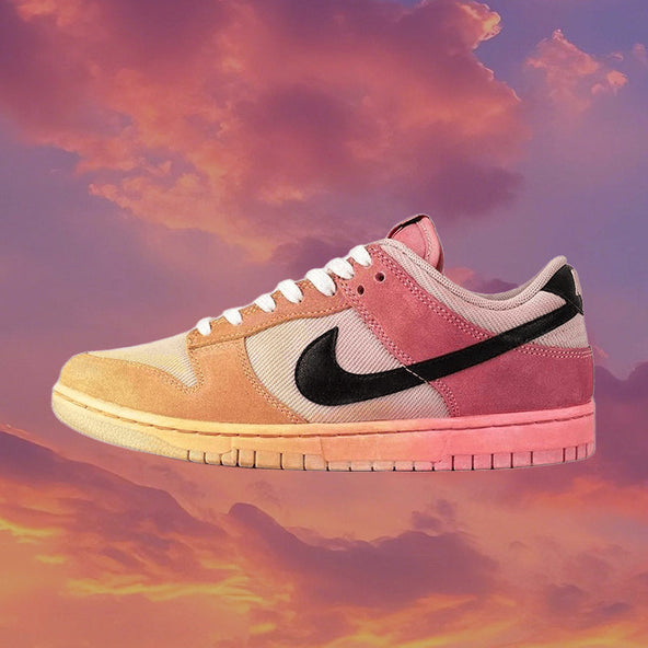 [Custom Men's low-top gradient dye QD]  Dunk Skateboarding Shoes Men Low-top Yellow/Pink