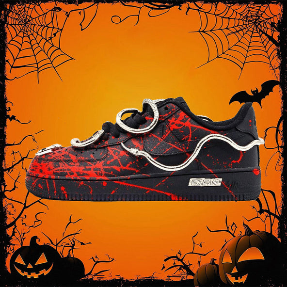 [Custom The female version of the Soaring Snake]  Air Force 1 Skateboarding Shoes Women's Low-top Black/Red