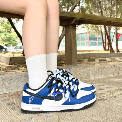 [Custom The starry sky is vast and blue]  Dunk Skateboarding Shoes Unisex