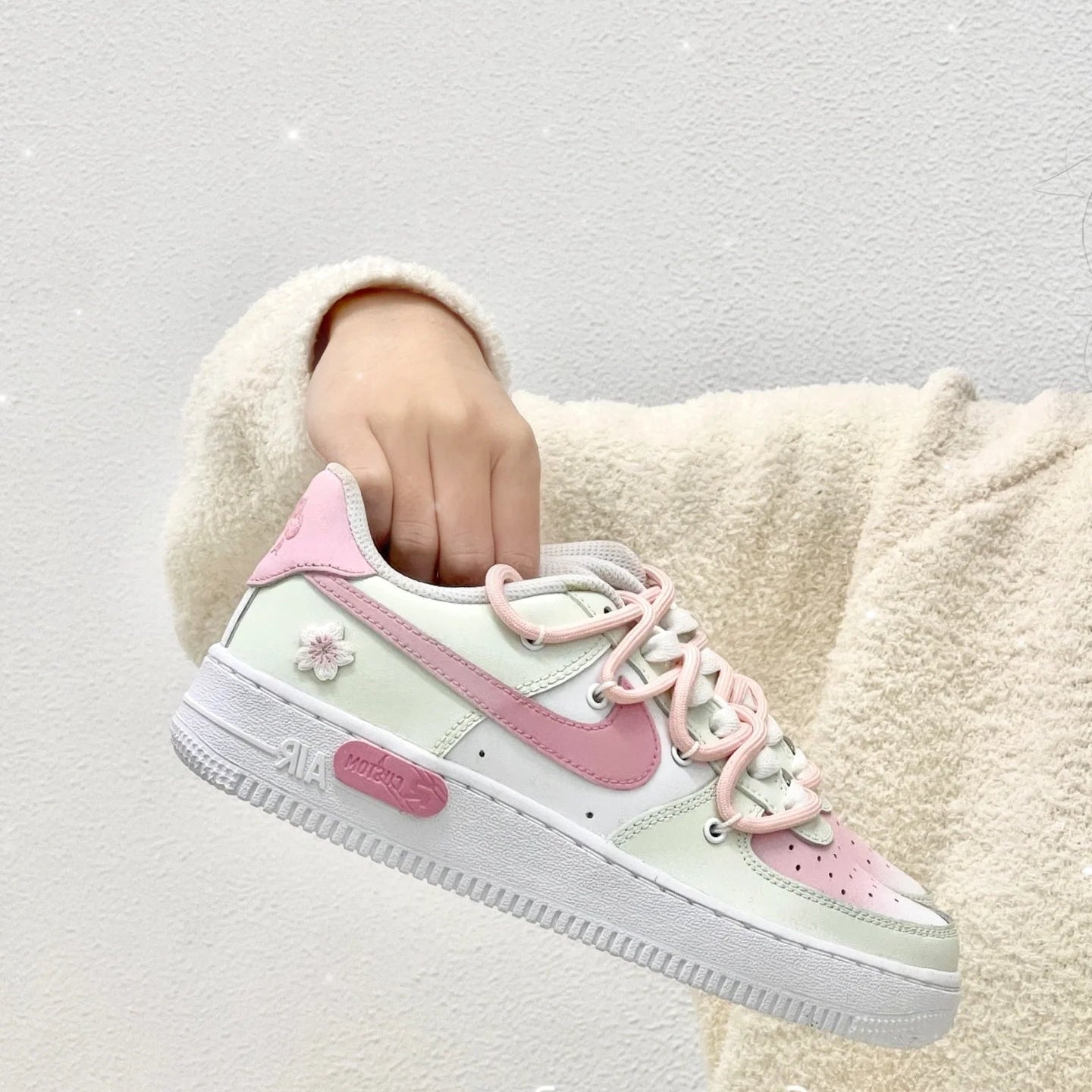 [Custom Women's blue cherry blossom pinkish-green]  Air Force 1 Skateboarding Shoes Women's
