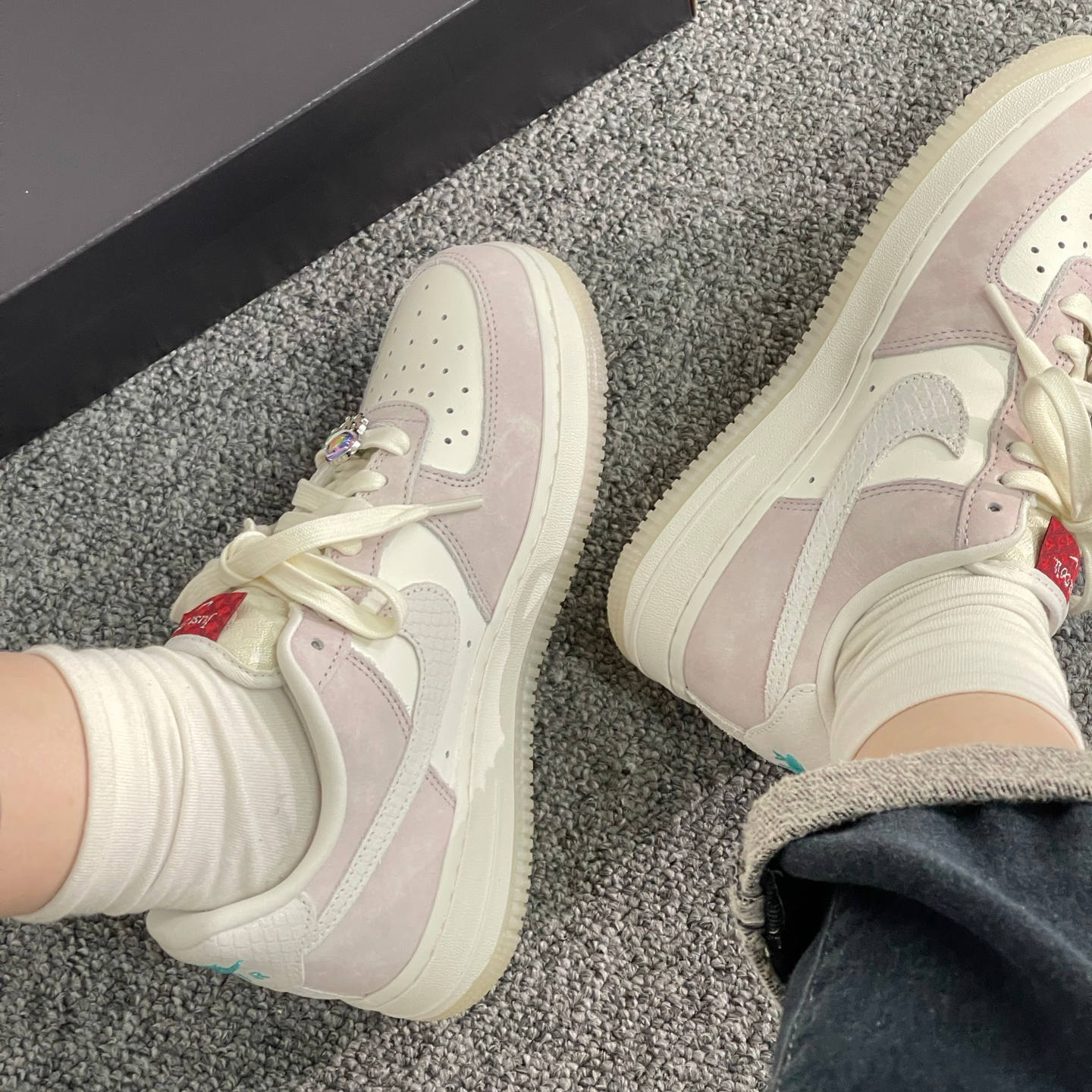 [Custom Wish Fireworks]  Air Force 1 Skateboarding Shoes Unisex Low-top Pink/white Unisex