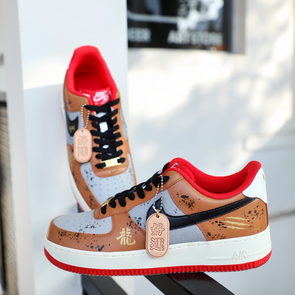 [Custom The golden dragon brings blessings of grey gold]  Air Force 1 Skateboarding Shoes Unisex