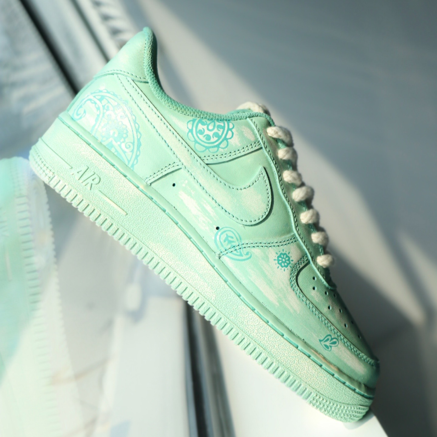 [Custom Women's ocean-themed cashew flower sneakers]  Air Force 1 Skateboarding Shoes Women's