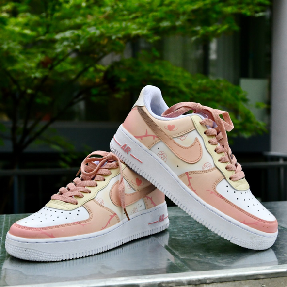 [Custom The heart-fluttering rose is pink and white]  Air Force 1 Skateboarding Shoes Women's