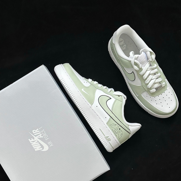 [Custom Slightly tipsy with soy milk]  Air Force 1 Skateboarding Shoes Women's Low-top White/green