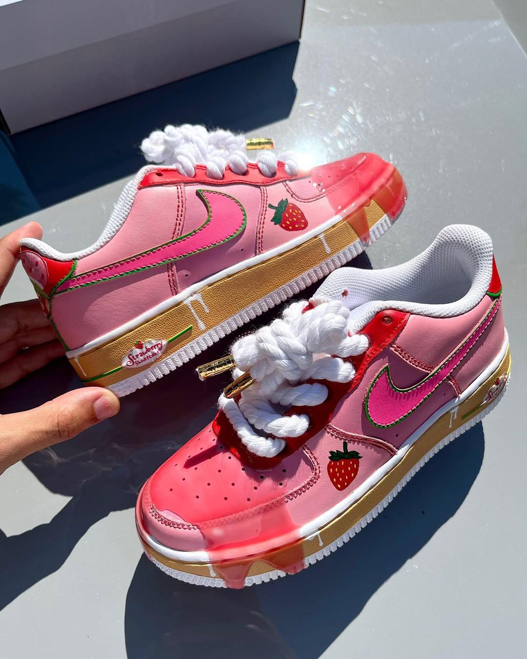 [Customized Strawberry Shortcake] Air Force 1 Shoes Unisex Hand Painted Pink