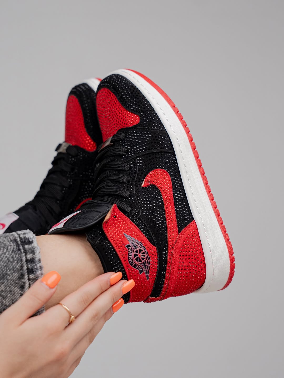 [Custom Blue and white, blue and black, red and black - Full Diamond] Air Jordan 1 High - Top Skateboarding Shoes Unisex