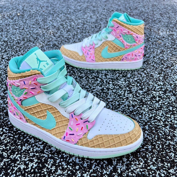 [Custom Strawberry Mint Ice Cream] Air Jordan 1 High Top Unisex Skateboarding Shoes Green/Pink