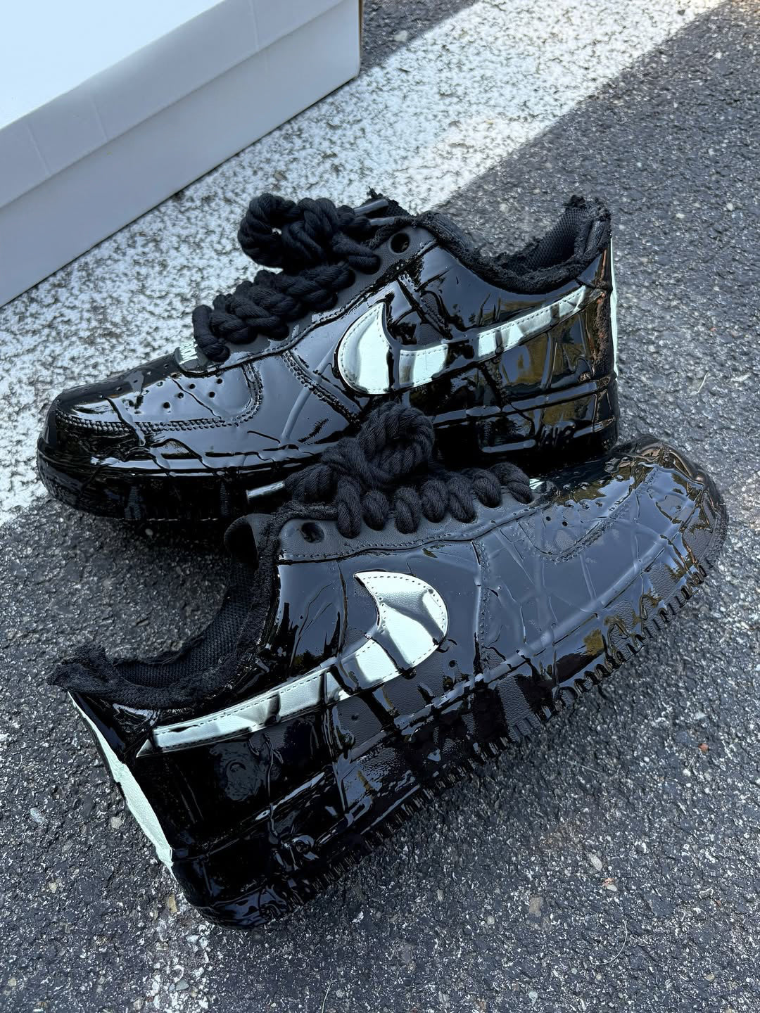 [Custom Venom - Patent Leather] Air Force 1 Low - Top Unisex Skateboarding Shoes Black