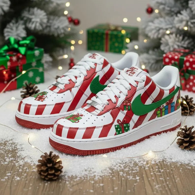 [Customized Santa's Delivery] Air Force 1 Low-top Shoes Unisex Hand-Painted Sneakers