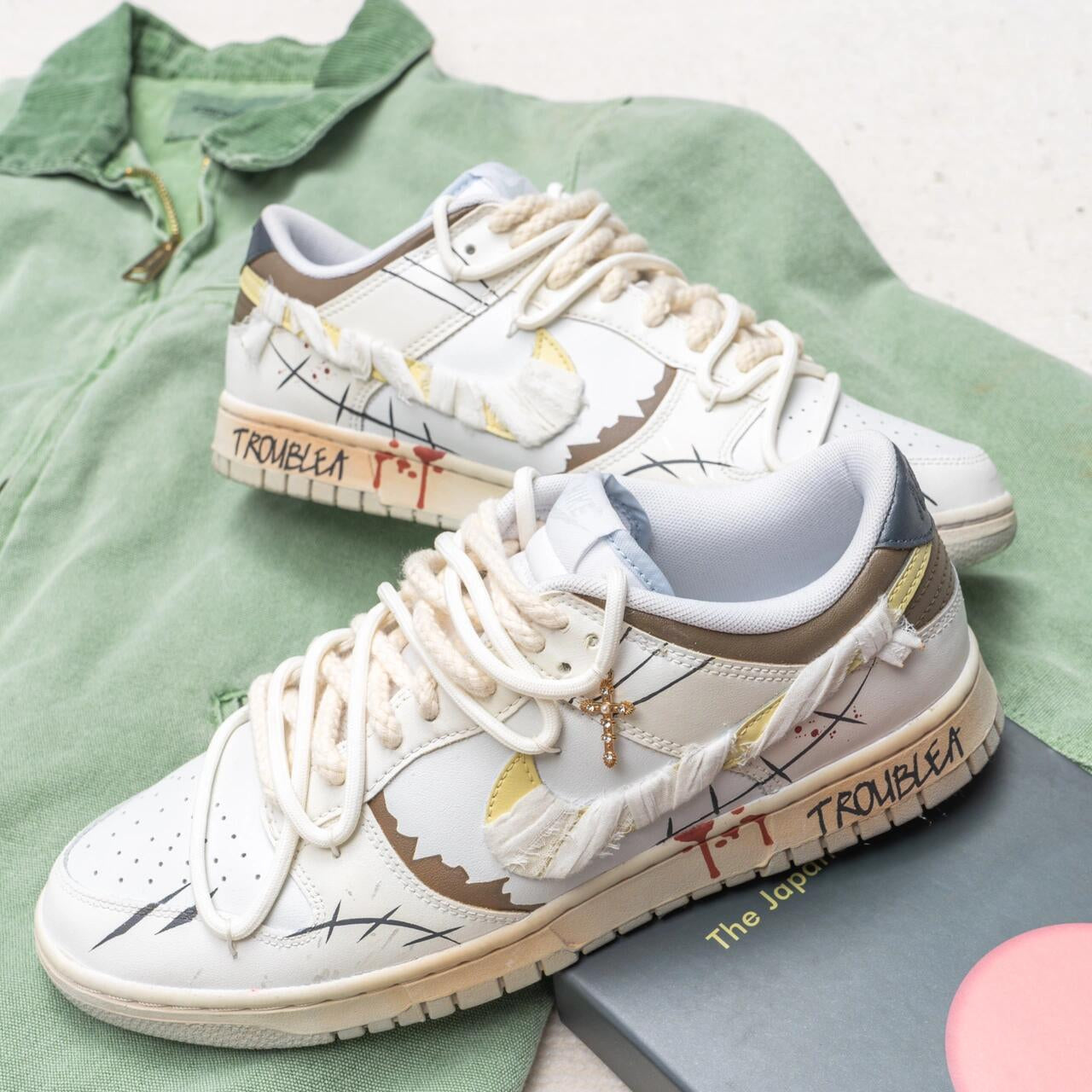 [Custom The Mummy of Halloween]  Dunk Skateboarding Shoes Men